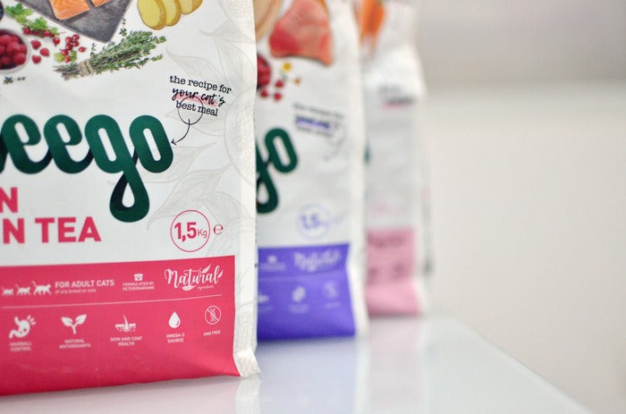 Alimento para Gatos Chic e Salmó de Weego