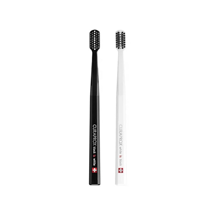 generated-title-curaprox-black-is-white-kit-escovas-de-dentes-2unidades